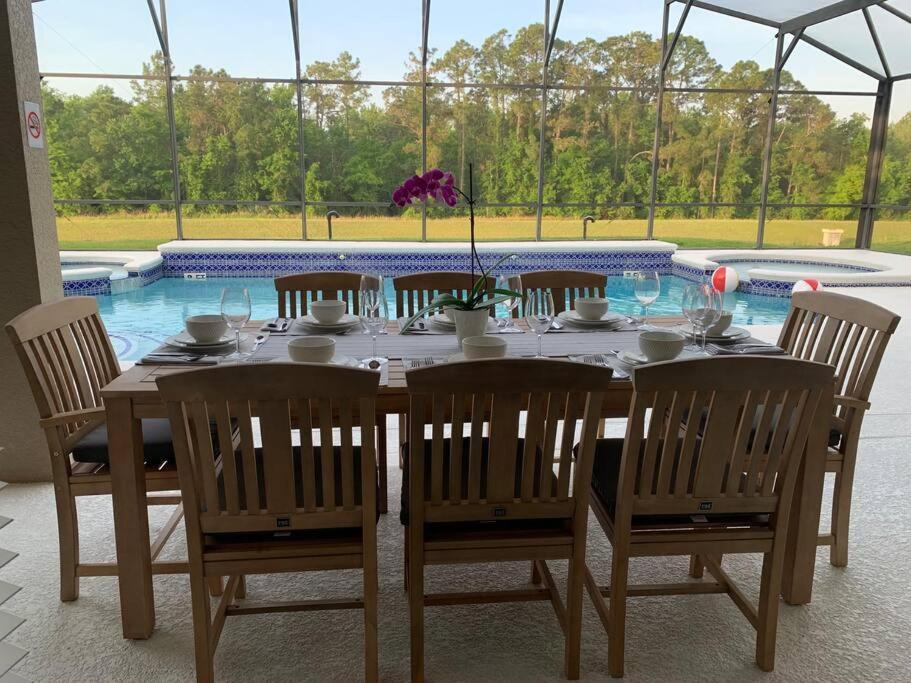 Lakeview W/8 Bedroom 5 Kingsuite 3 Miles To Disney Kissimmee Exterior photo